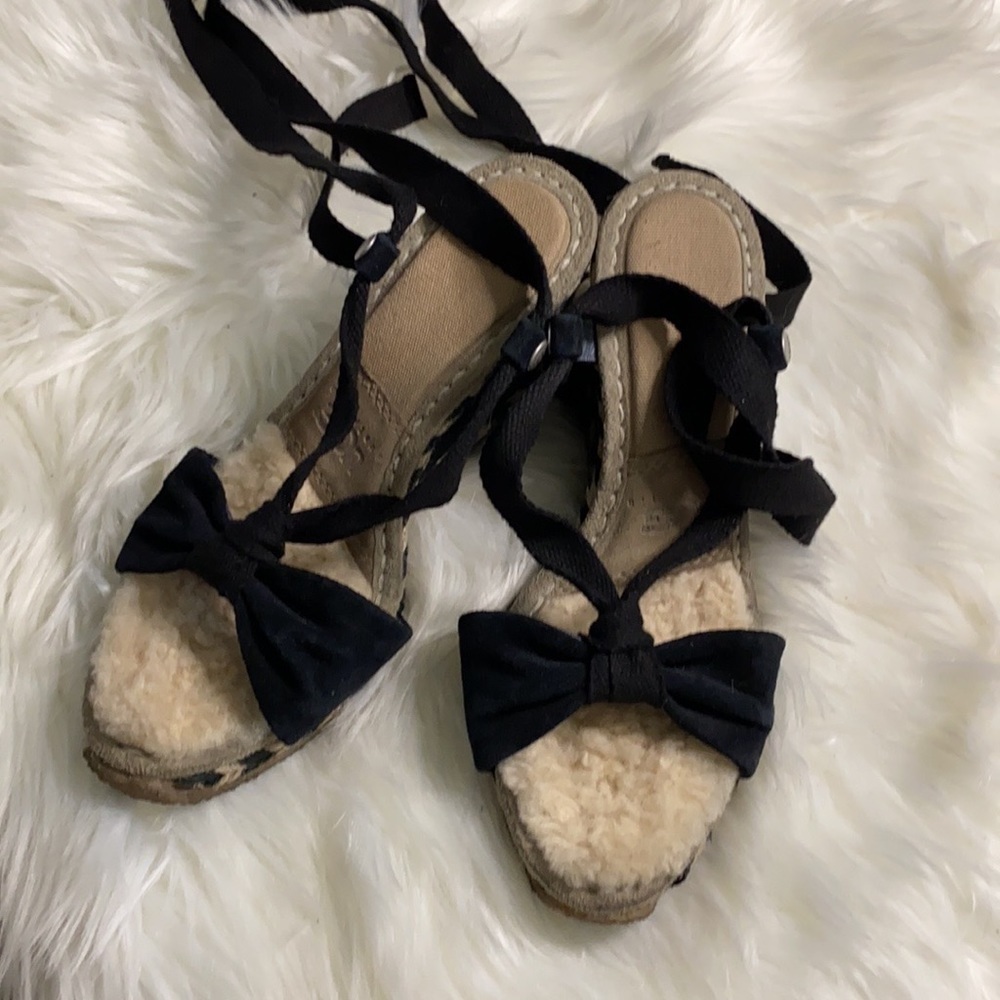 UGG Amelie espadrille black sandals - Picture 7 of 7